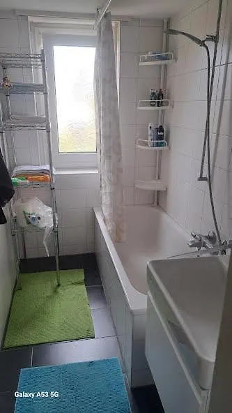 Premium Confort Basel Homestay
